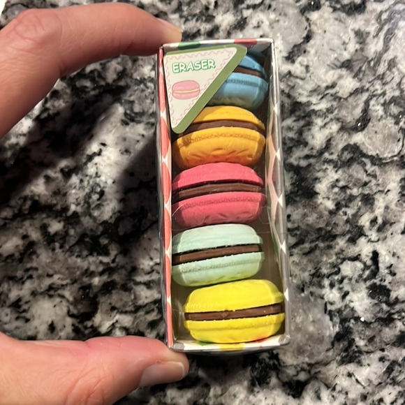 French Macarons Erasers Five in the box New - Picture 5 of 5